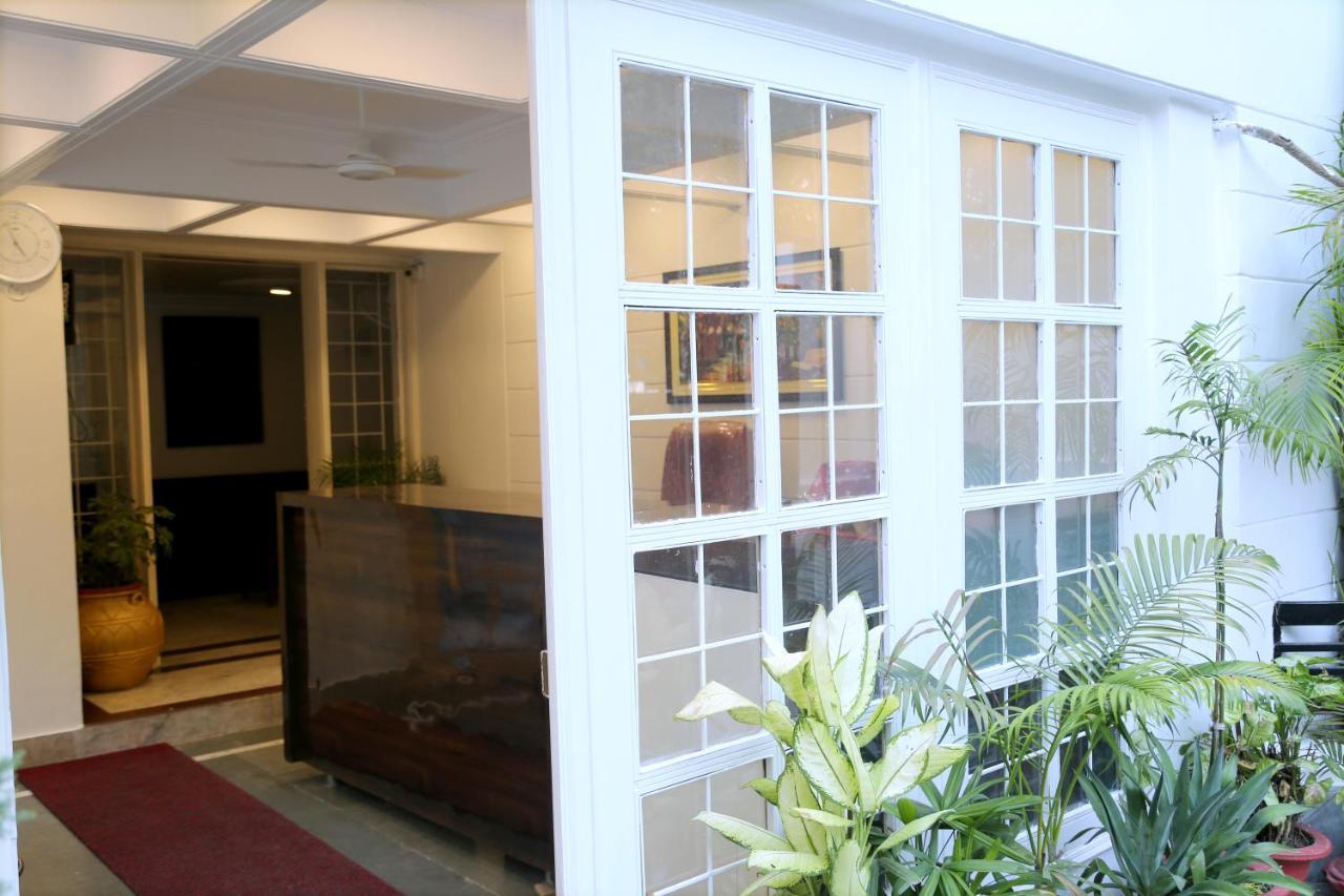 Hotel The York Noida Exterior foto